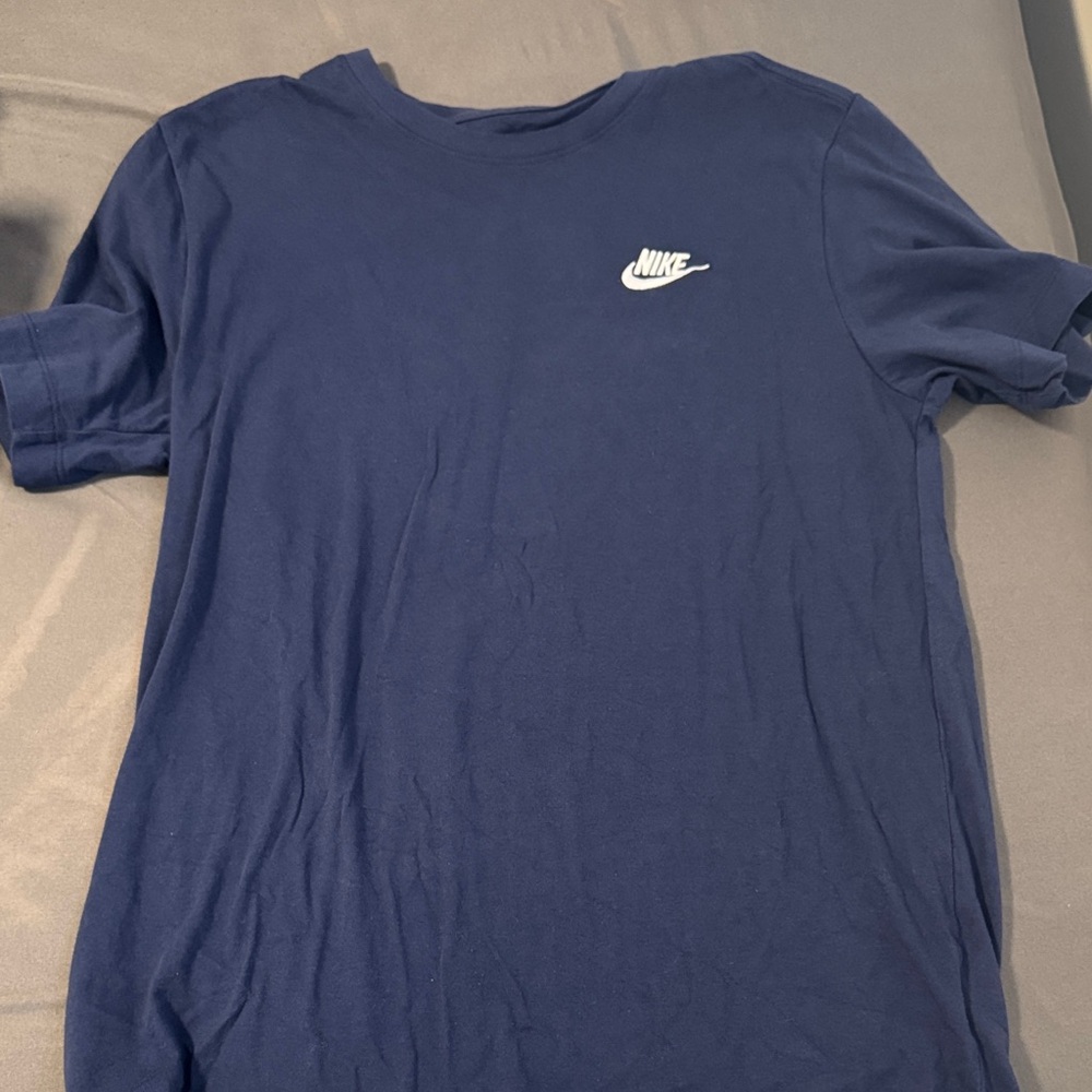 Nike Sportswear Club Short Sleeve Tee
